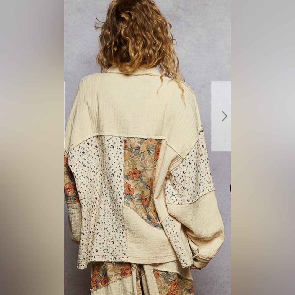 POL Top Only Floral Patchwork Button Down Shirt. … - image 4